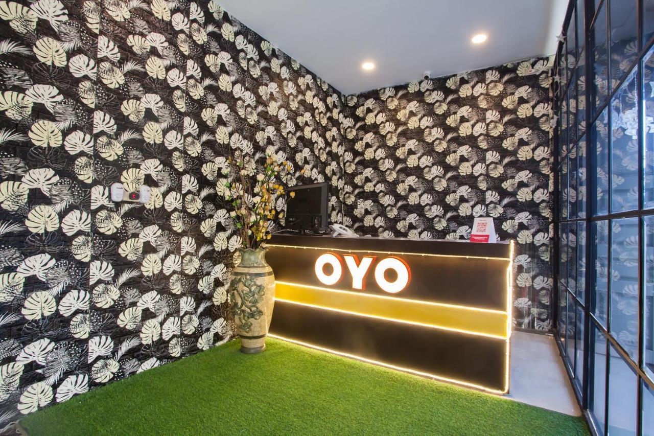 Oyo 2361 Hotel Winston Glugur Exterior photo